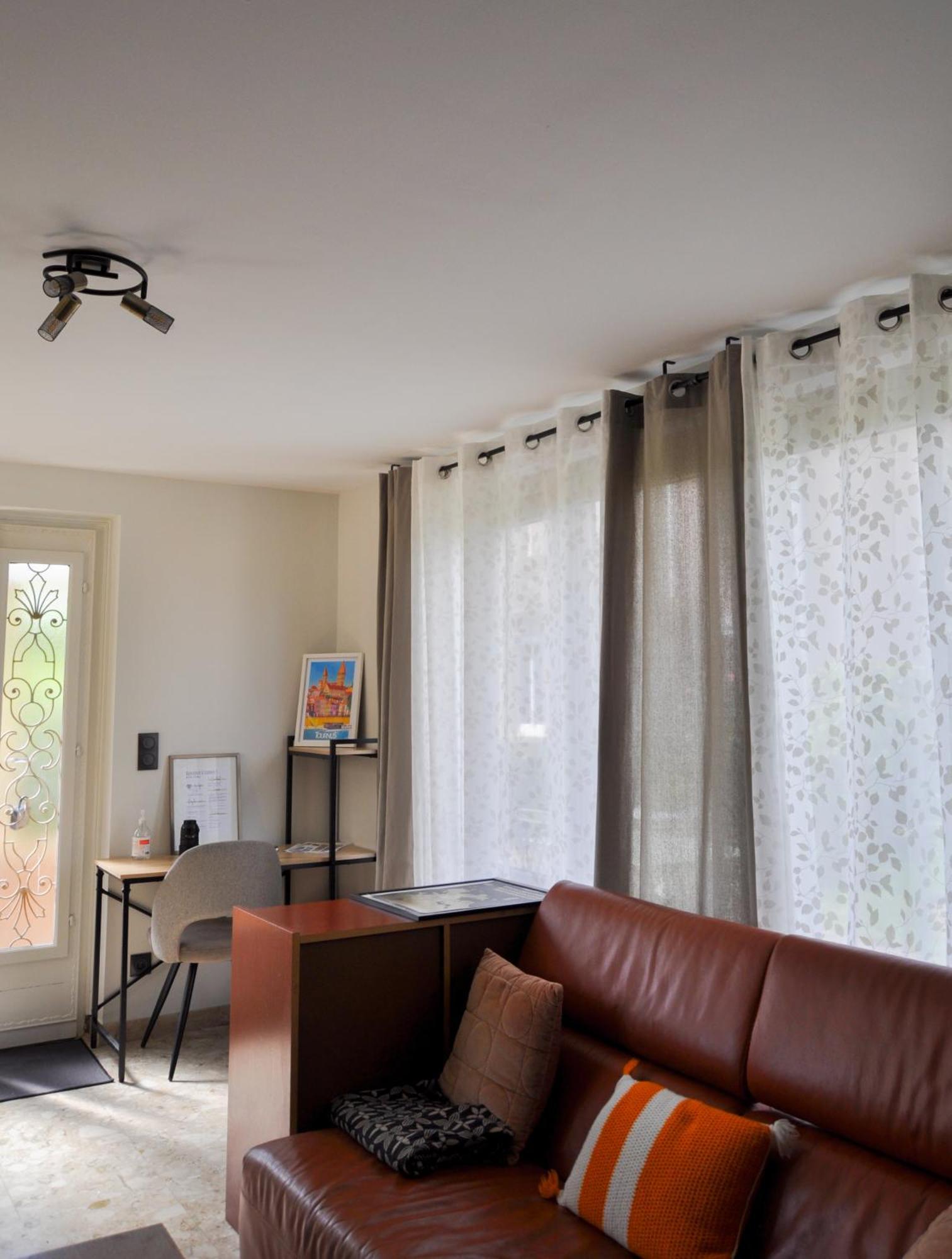 Vakantiehuis Maison Spacieuse Et Acces Independant Au Centre-ville De